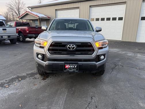2016 Toyota Tacoma SR5