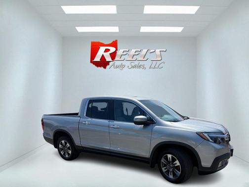 Lunar Silver Metallic 2018 Honda Ridgeline RTL-E