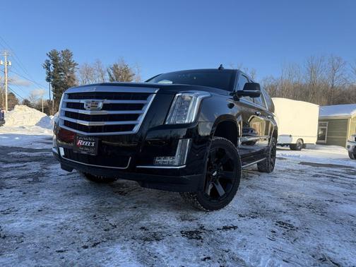 2018 Cadillac Escalade ESV Luxury