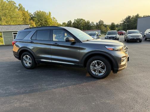 2020 Ford Explorer XLT AWD