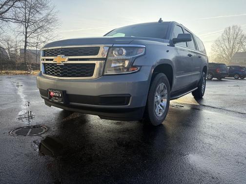 2016 Chevrolet Suburban LS