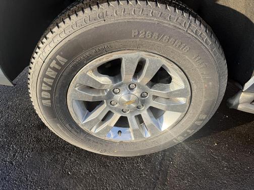 2016 Chevrolet Suburban LS