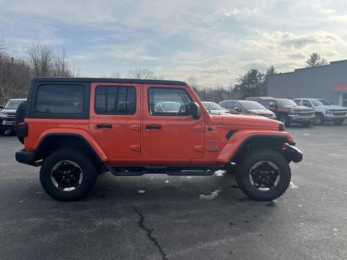 2018 Jeep Wrangler Unlimited Sahara