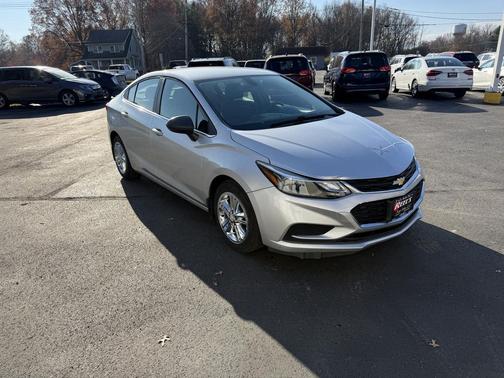 2016 Chevrolet Cruze LT Auto