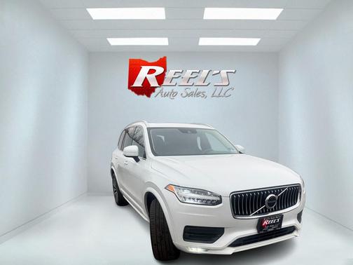 2020 Volvo XC90 T5 Momentum