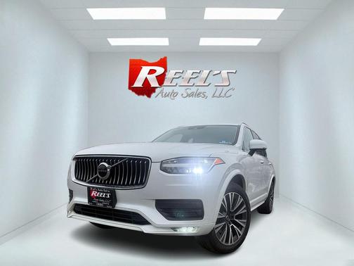 2020 Volvo XC90 T5 Momentum