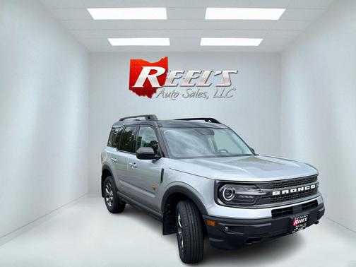 Iconic Silver Metallic 2022 Ford Bronco Sport Badlands