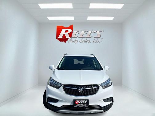 Summit White 2017 Buick Encore Preferred