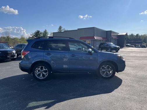 2018 Subaru Forester 2.5i Touring