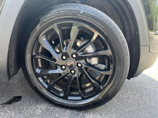 Ebony Twilight Metallic 2023 GMC Terrain SLE