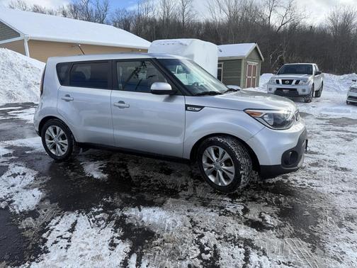 2017 Kia Soul Base
