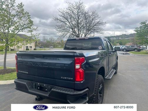 Blue Metallic 2020 Chevrolet Silverado 1500 Custom Trail Boss