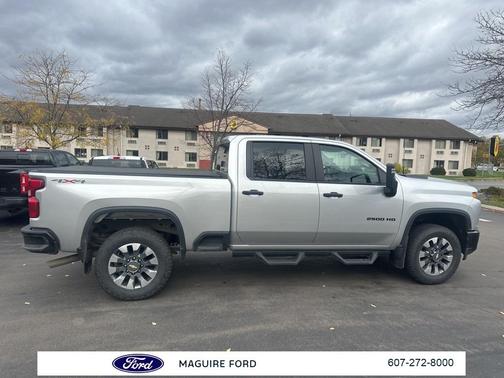 2023 Chevrolet Silverado 2500 Custom