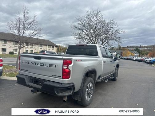 2023 Chevrolet Silverado 2500 Custom