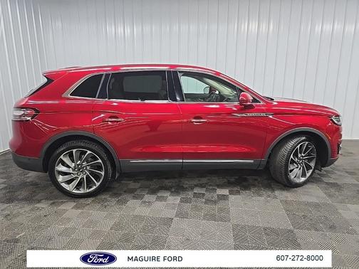 2020 Lincoln Nautilus Reserve