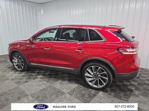 2020 Lincoln Nautilus Reserve