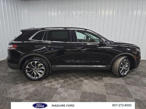 Black Metallic 2023 Lincoln Nautilus Reserve