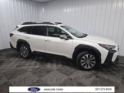 2024 Subaru Outback Touring
