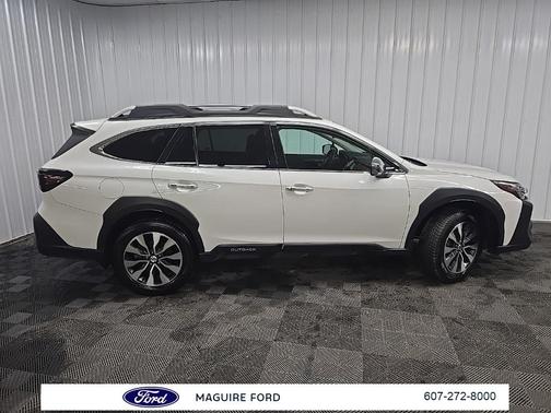 2024 Subaru Outback Touring