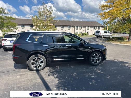 2021 Cadillac XT6 Premium Luxury AWD