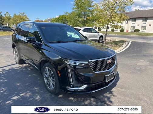 2021 Cadillac XT6 Premium Luxury AWD