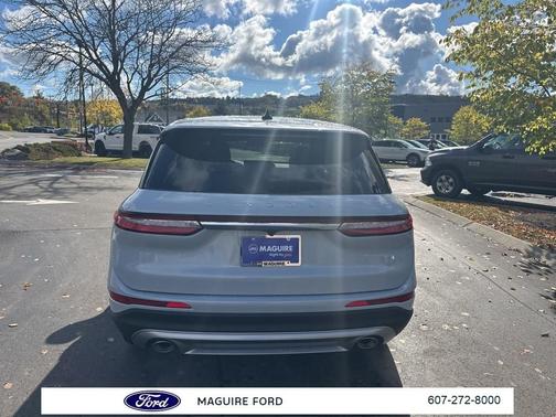 2025 Lincoln Corsair Premiere