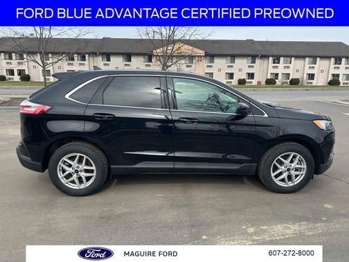Black Metallic 2024 Ford Edge SEL