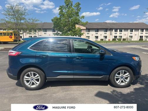 Green Metallic 2020 Ford Edge SEL