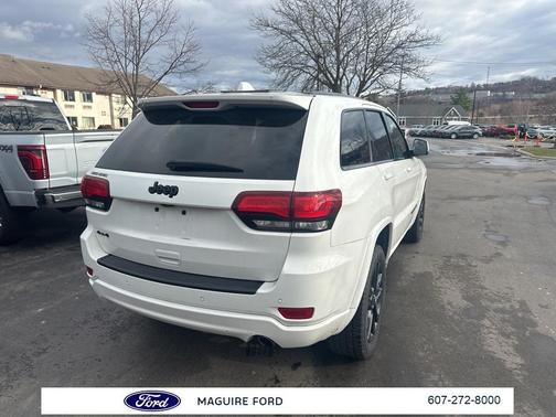 2021 Jeep Grand Cherokee Laredo X