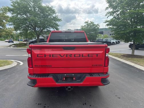 2020 Chevrolet Silverado 1500 Custom