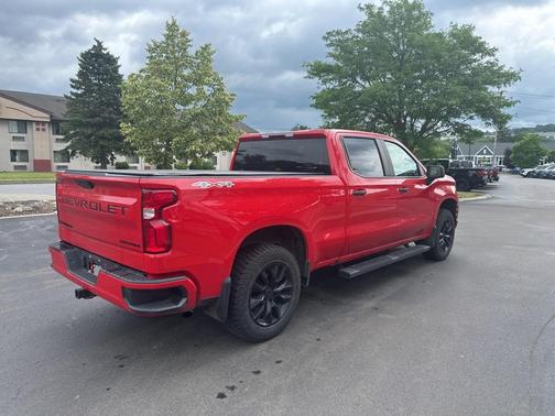 2020 Chevrolet Silverado 1500 Custom