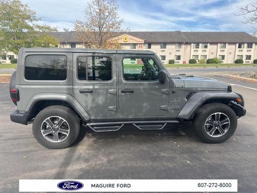 2023 Jeep Wrangler Sahara