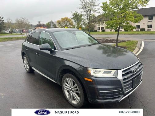 Manhattan Gray Metallic 2018 Audi Q5 2.0T Tech Premium