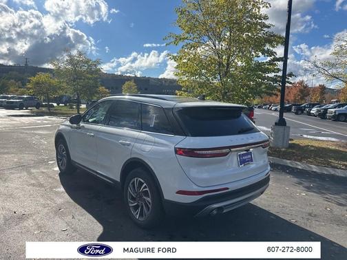 2025 Lincoln Corsair Premiere