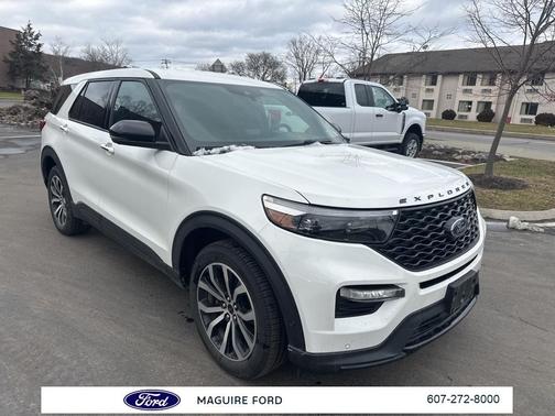 2021 Ford Explorer ST