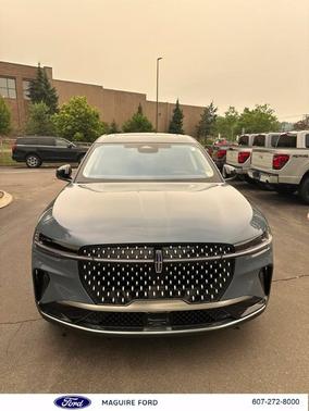 Whisper White 2026 Lincoln Nautilus Premiere
