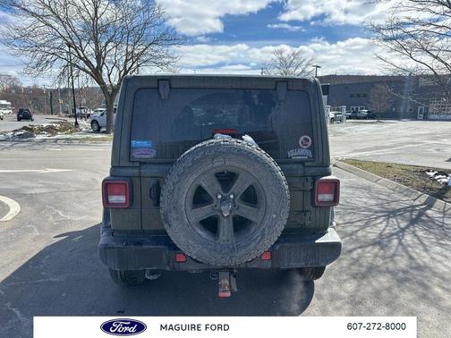 2021 Jeep Wrangler Unlimited Sahara Altitude