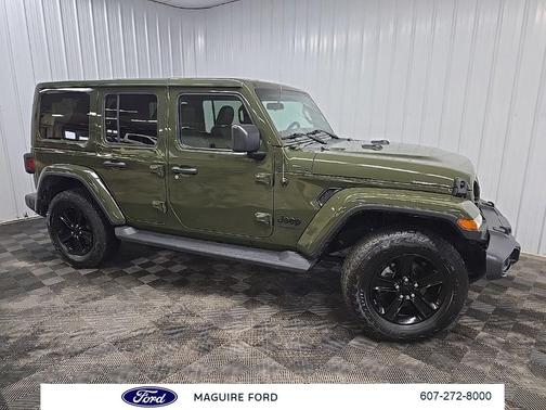 2021 Jeep Wrangler Unlimited Sahara Altitude