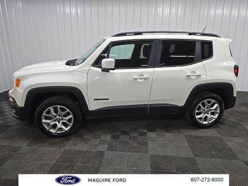 Alpine White 2017 Jeep Renegade Latitude