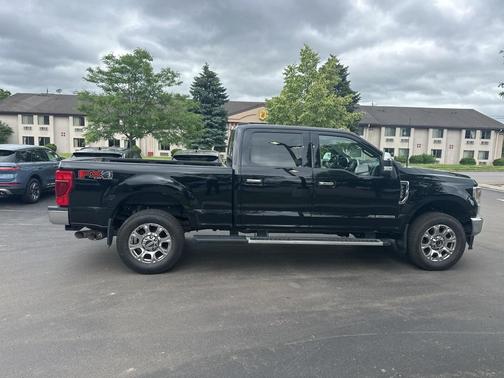 2022 Ford F-350 Lariat Super Duty