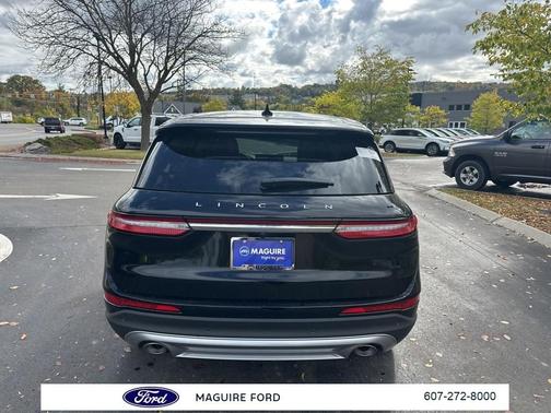 2025 Lincoln Corsair Premiere