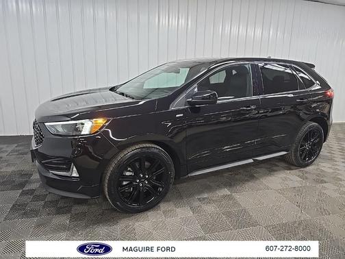 2022 Ford Edge ST Line