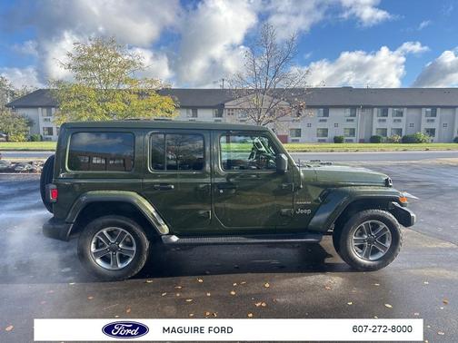 2020 Jeep Wrangler Unlimited Sahara
