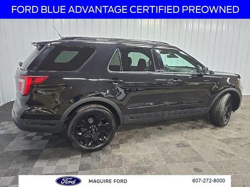 Black 2019 Ford Explorer sport