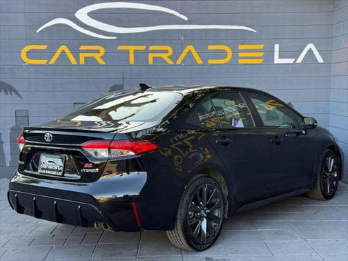 2024 Toyota Corolla Hybrid SE