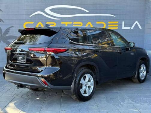 2021 Toyota Highlander Hybrid LE