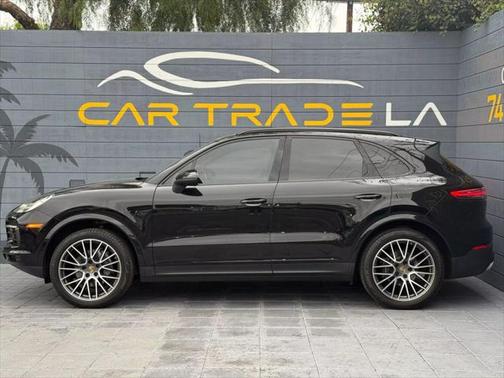 2019 Porsche Cayenne Base