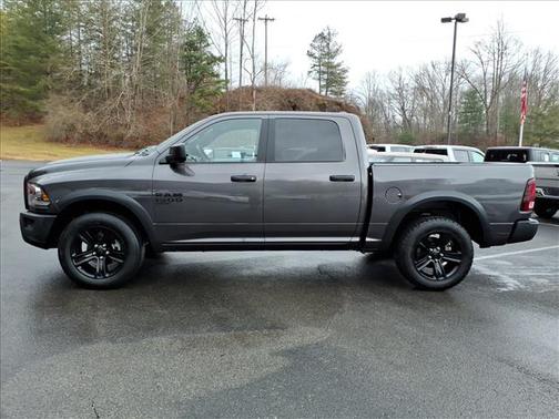 2024 RAM 1500 Classic SLT