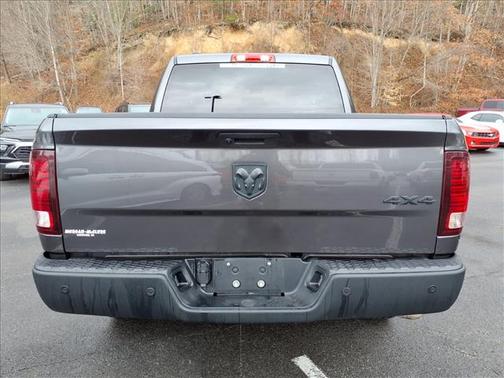 2024 RAM 1500 Classic SLT