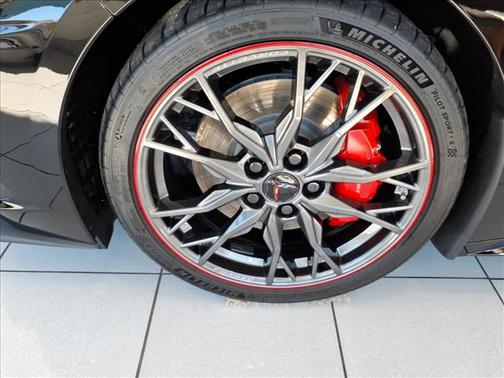 2025 Chevrolet Corvette Stingray w/1LT